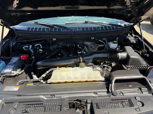 Used 2024 Ford Expedition Max Limited AWD/4WD image 36