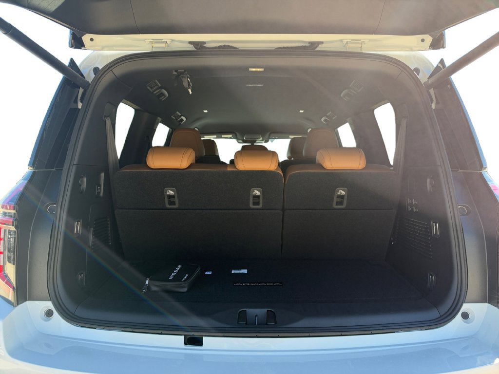 New 2027 Nissan Armada SL RWD image 18