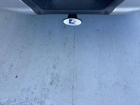 Used 2018 Ford F150 Lariat image 2