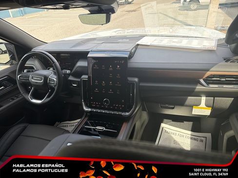 New 2026 GMC Yukon XL Denali w/ Denali Reserve Package AWD/4WD image 35