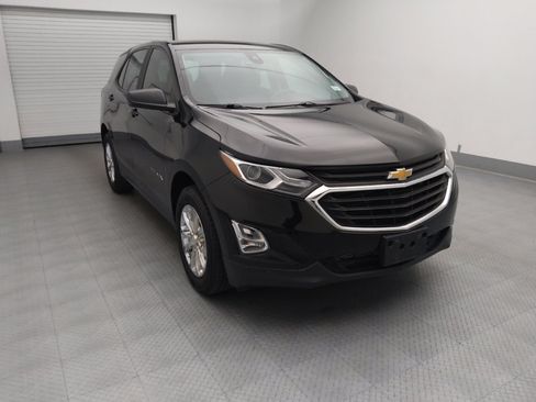 Used 2020 Chevrolet Equinox LS AWD/4WD image 14