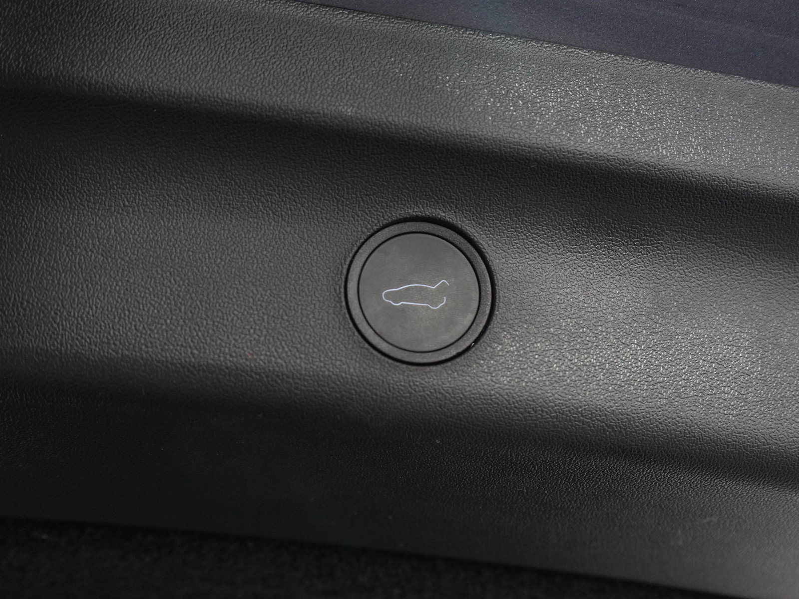 Used 2023 Tesla Model Y Performance AWD/4WD image 11