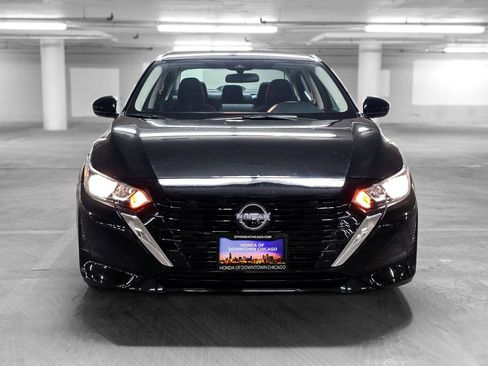 Used 2025 Nissan Sentra SV w/ Trunk Package image 12