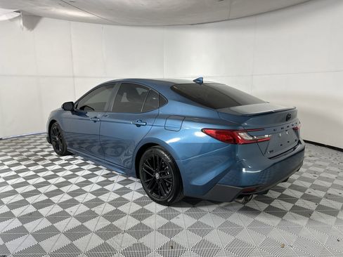 Used 2025 Toyota Camry SE w/ Multimedia Upgrade Package FWD image 6