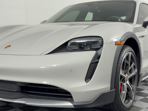 Certified 2023 Porsche Taycan 4S AWD/4WD image 12