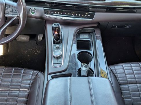 Used 2021 Cadillac Escalade Sport Platinum image 18