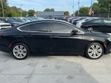 Used 2015 Chrysler 200 Limited w/ Convenience Group image 4