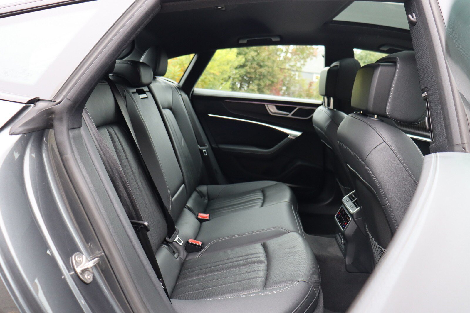 Used 2023 Audi A7 3.0T Premium Plus w/ Premium Plus AWD/4WD image 18