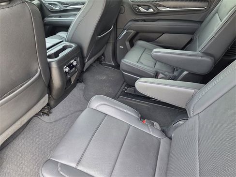 Used 2023 GMC Yukon Denali image 20
