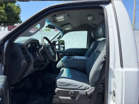 Used 2015 Ford F450 XL w/ Power Equipment Group AWD/4WD image 10