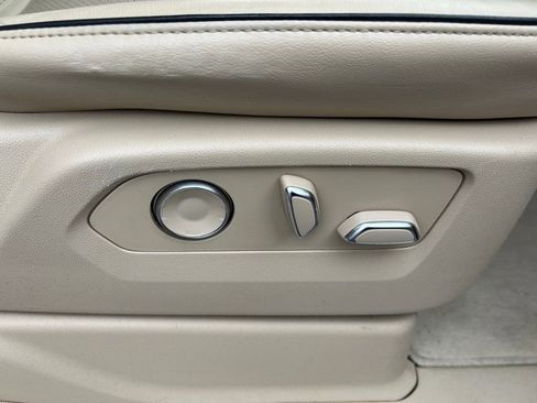 Used 2021 Cadillac Escalade ESV Premium Luxury w/ Driver Assist Tech Package image 53