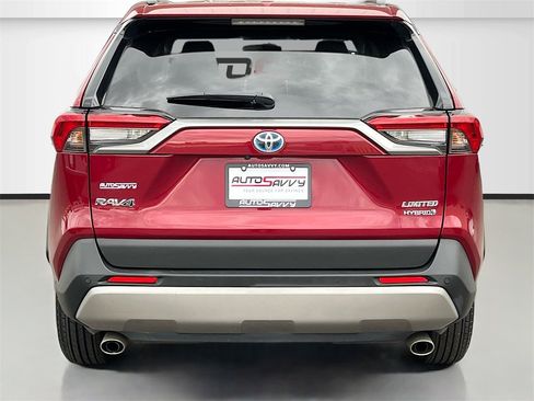 Used 2022 Toyota RAV4 Limited image 6