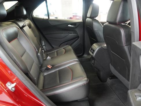 Used 2023 Chevrolet Equinox RS w/ RS Leather Package image 34