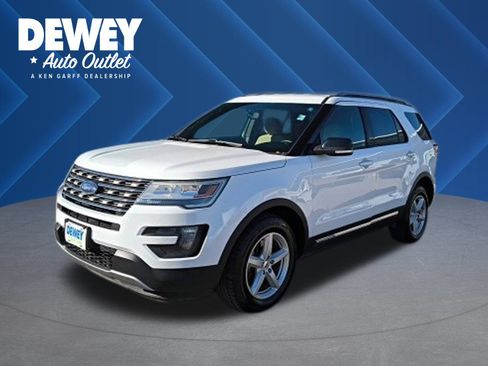 Used 2016 Ford Explorer XLT w/ Equipment Group 201A image 1