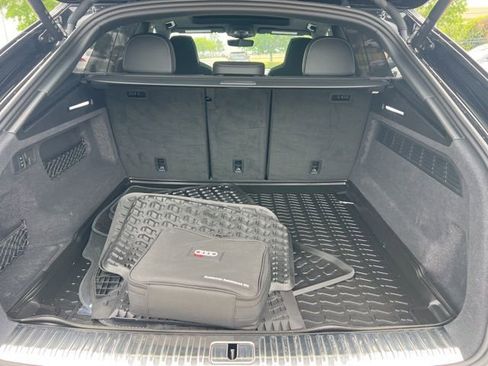 Used 2024 Audi SQ8 Premium Plus w/ Executive Package image 27