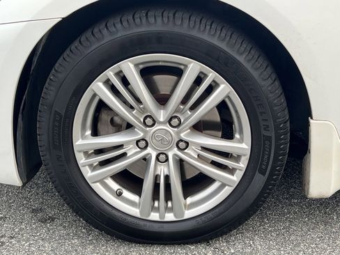 Used 2013 INFINITI G37 x w/ Premium Pkg image 35