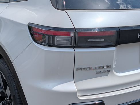 Used 2024 Honda Prologue Elite image 11