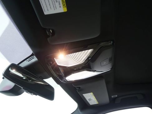 Used 2026 BMW 330i 330i w/ Premium Package image 19