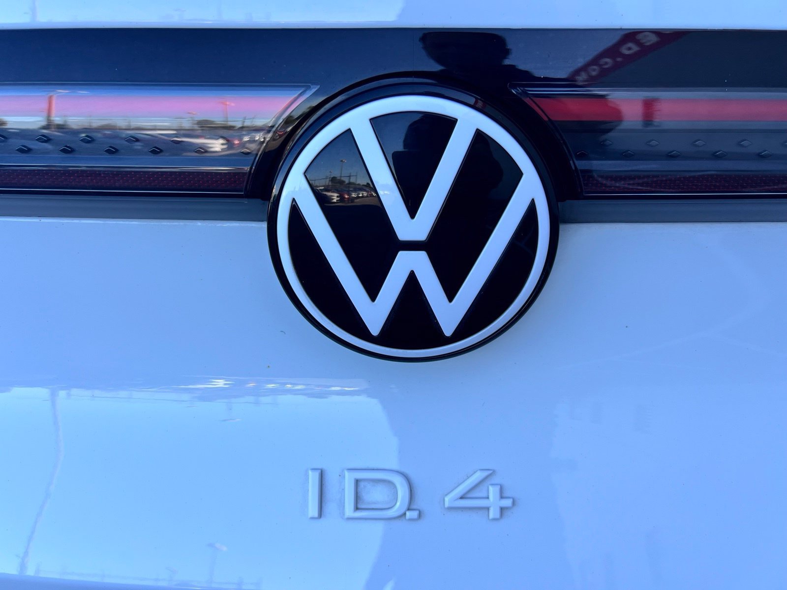 Used 2024 Volkswagen ID.4 2WD image 21