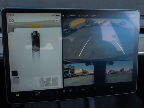 Used 2023 Tesla Model 3 Performance image 30