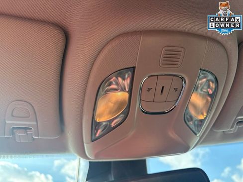 Certified 2022 Jeep Compass Limited image 24