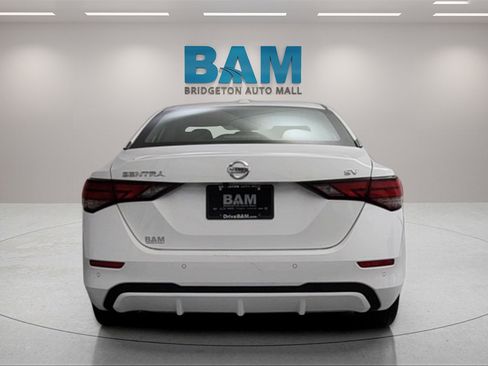 Used 2022 Nissan Sentra SV image 8