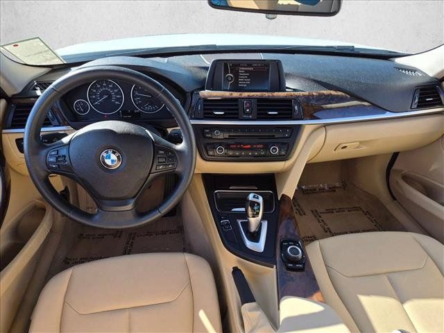 Used 2013 BMW 328i Sedan RWD image 12