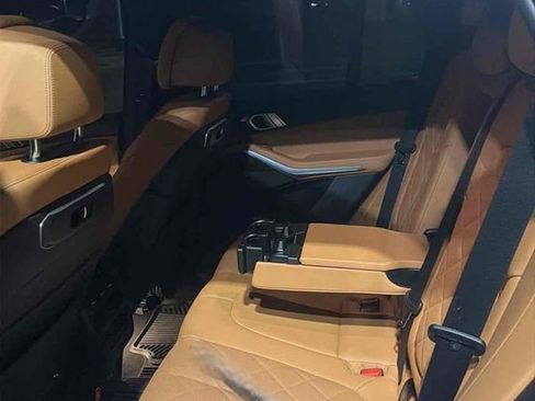 Used 2024 BMW X5 M60i image 13