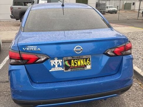 Used 2020 Nissan Versa S FWD image 9