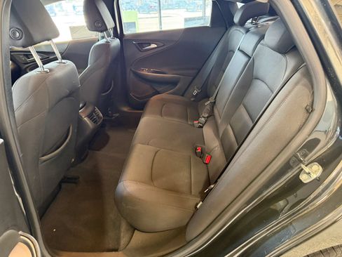Used 2016 Chevrolet Malibu LT FWD image 10
