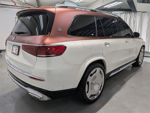 Used 2023 Mercedes-Benz Maybach GLS 600 4MATIC image 3