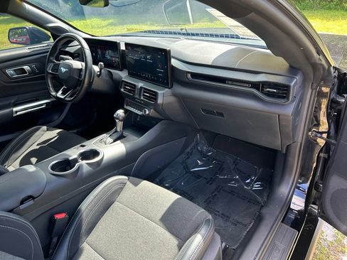 Used 2024 Ford Mustang GT RWD image 39