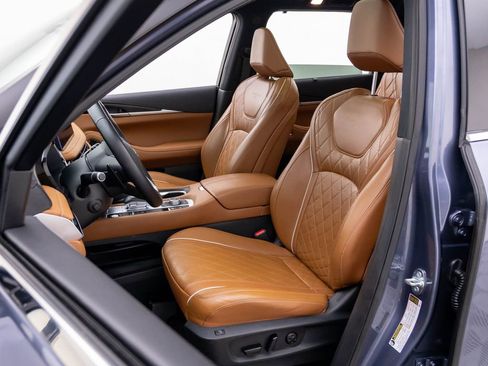 Used 2024 INFINITI QX60 Autograph w/ Cargo Package image 16