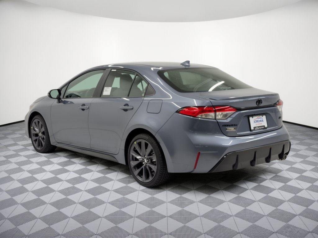 New 2027 Toyota Corolla SE FWD image 3