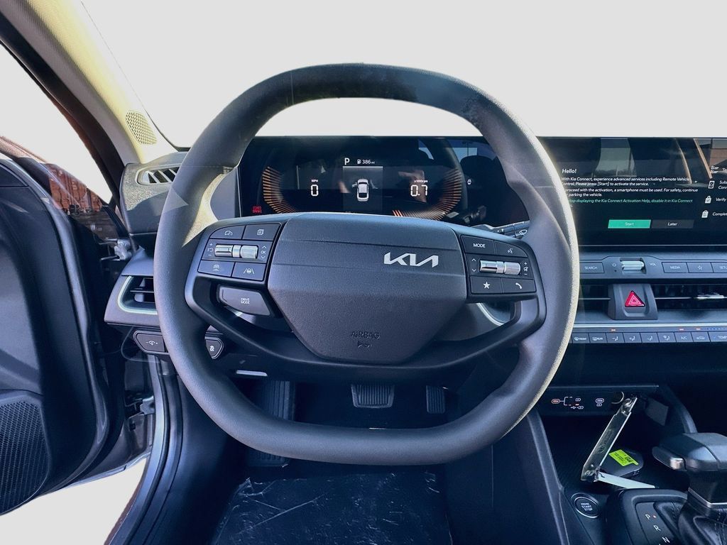New 2026 Kia K4 FWD image 11