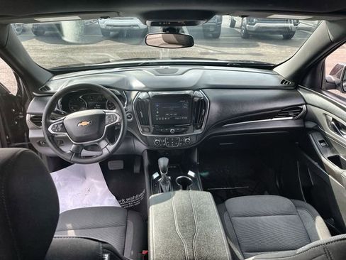 Certified 2023 Chevrolet Traverse LT AWD/4WD image 19