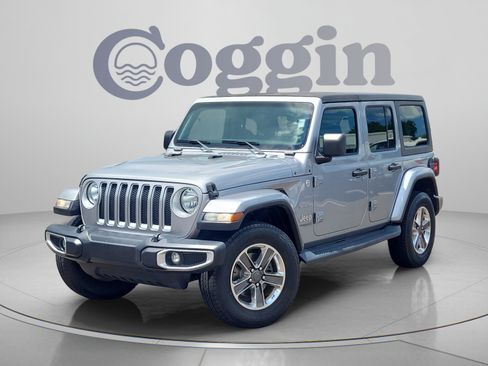 Used 2020 Jeep Wrangler Unlimited Sahara AWD/4WD image 1