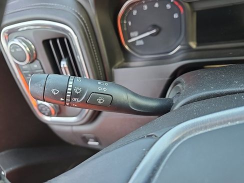 Used 2021 GMC Sierra 1500 SLT image 19