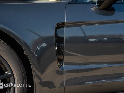 Used 2023 Porsche Panamera GTS image 8