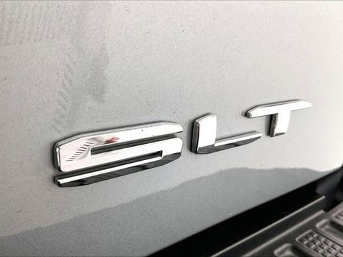 Used 2024 GMC Sierra 1500 SLT w/ SLT Premium Plus Package image 7