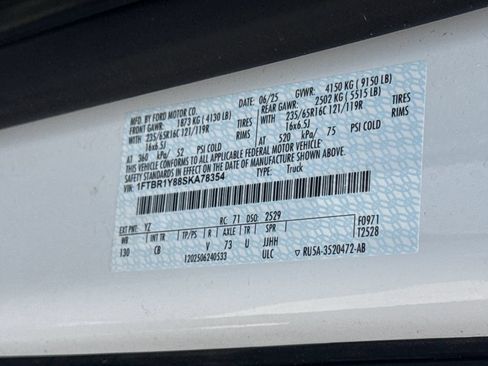Used 2025 Ford Transit 250 Low Roof w/ Exterior Upgrade Package RWD image 32