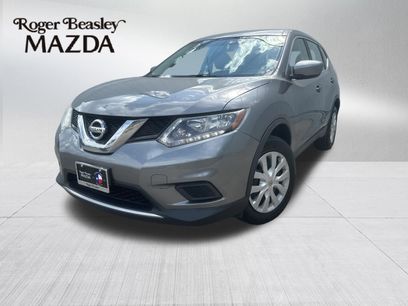 Used 2016 Nissan Rogue S