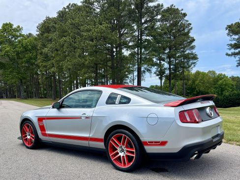 Used 2012 Ford Mustang Boss 302 RWD image 4