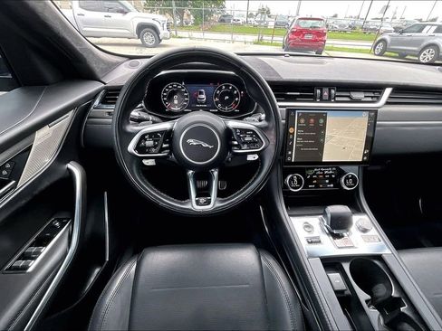 Used 2021 Jaguar F-PACE SVR AWD/4WD image 7