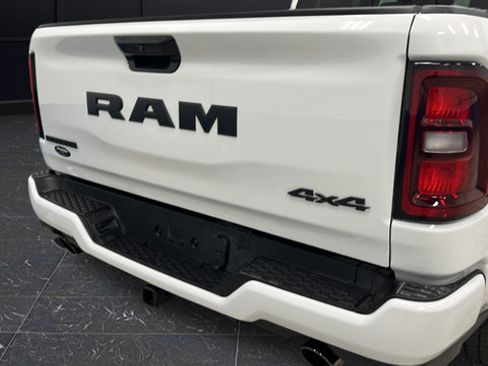 New 2026 RAM 1500 Big Horn AWD/4WD image 38