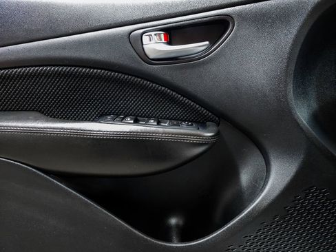 Used 2016 Dodge Dart SE w/ Convenience Group image 16