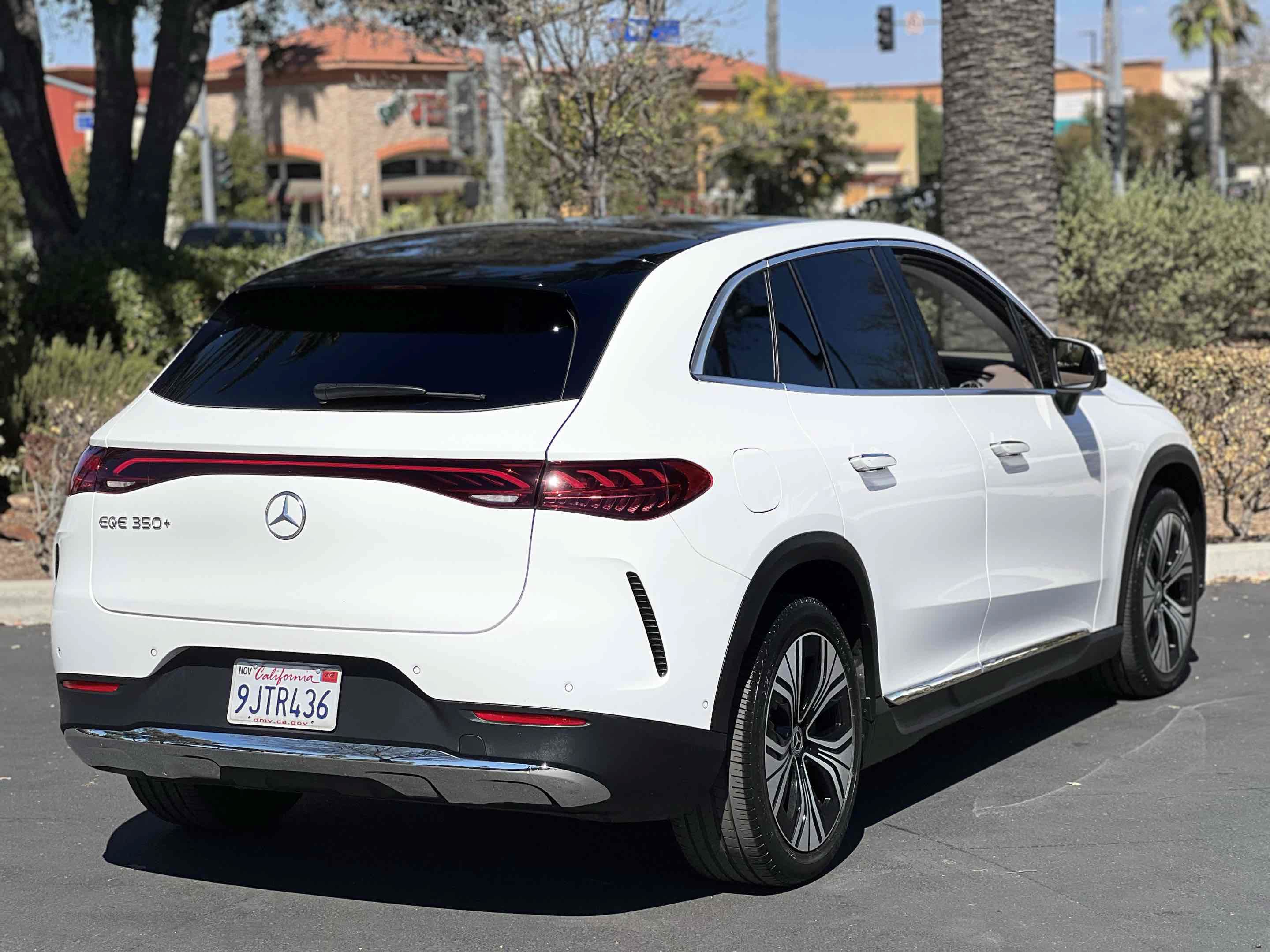 Used 2023 Mercedes-Benz EQE 350+ SUV image 26