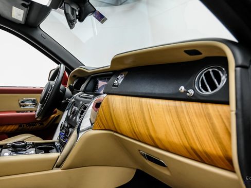 Used 2019 Rolls-Royce Cullinan AWD/4WD image 56