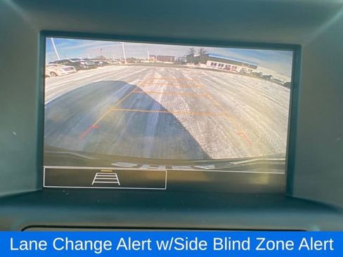 Certified 2022 GMC Terrain SLE w/ Driver Convenience Package image 13