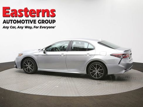 Used 2024 Toyota Camry SE FWD image 65